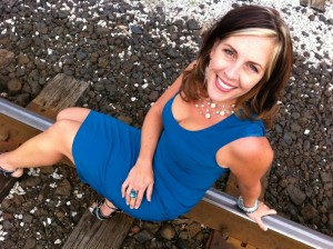 About Julia Rosien, Social North